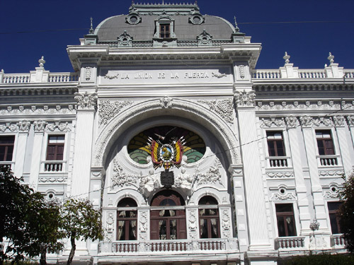 f La prefecture